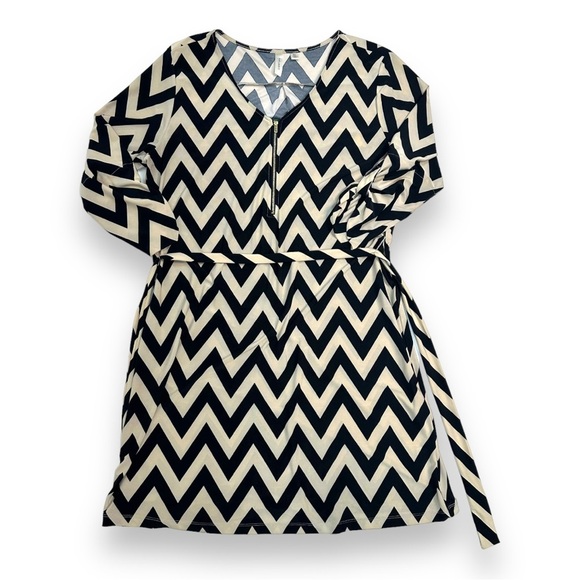 Women’s Chevron Dress- sizeXL - Picture 3 of 8